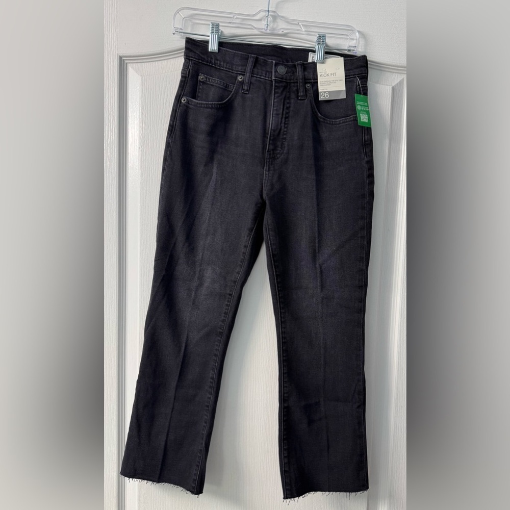 GAP Washed Black High Rise Kick Fit Jeans NEW - Picture 6 of 16